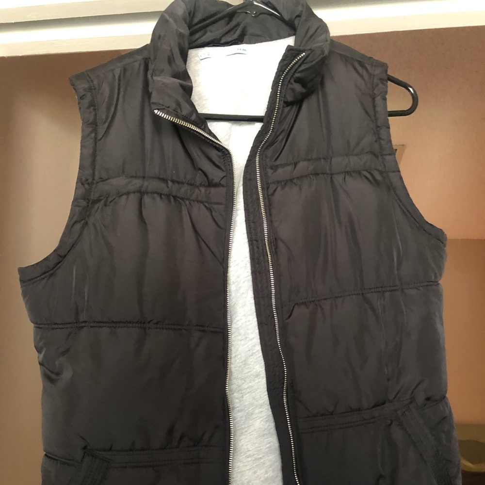 Black vest